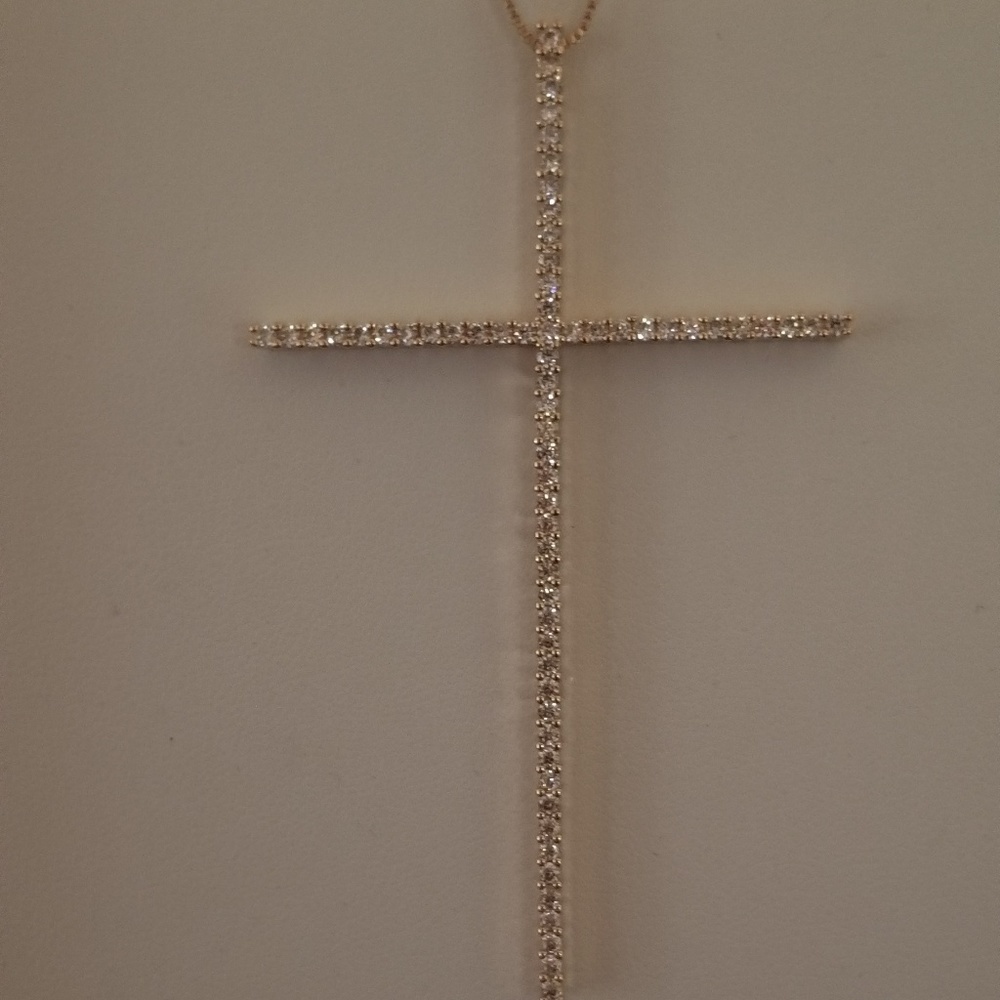 AAA Zircon & Copper Cross Necklace.   White & Gold